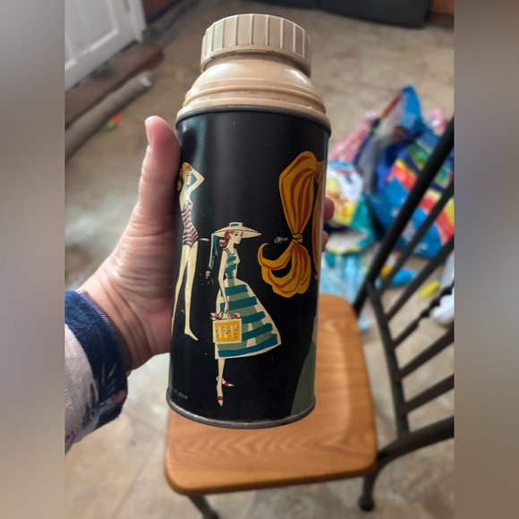 Barbie Vintage thermos - Picture 2 of 2